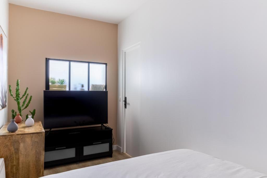 Hsh Batignolles Sauffroy Charming Apartment 8P 파리 외부 사진