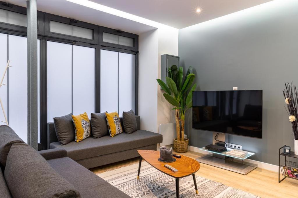 Hsh Batignolles Sauffroy Charming Apartment 8P 파리 외부 사진